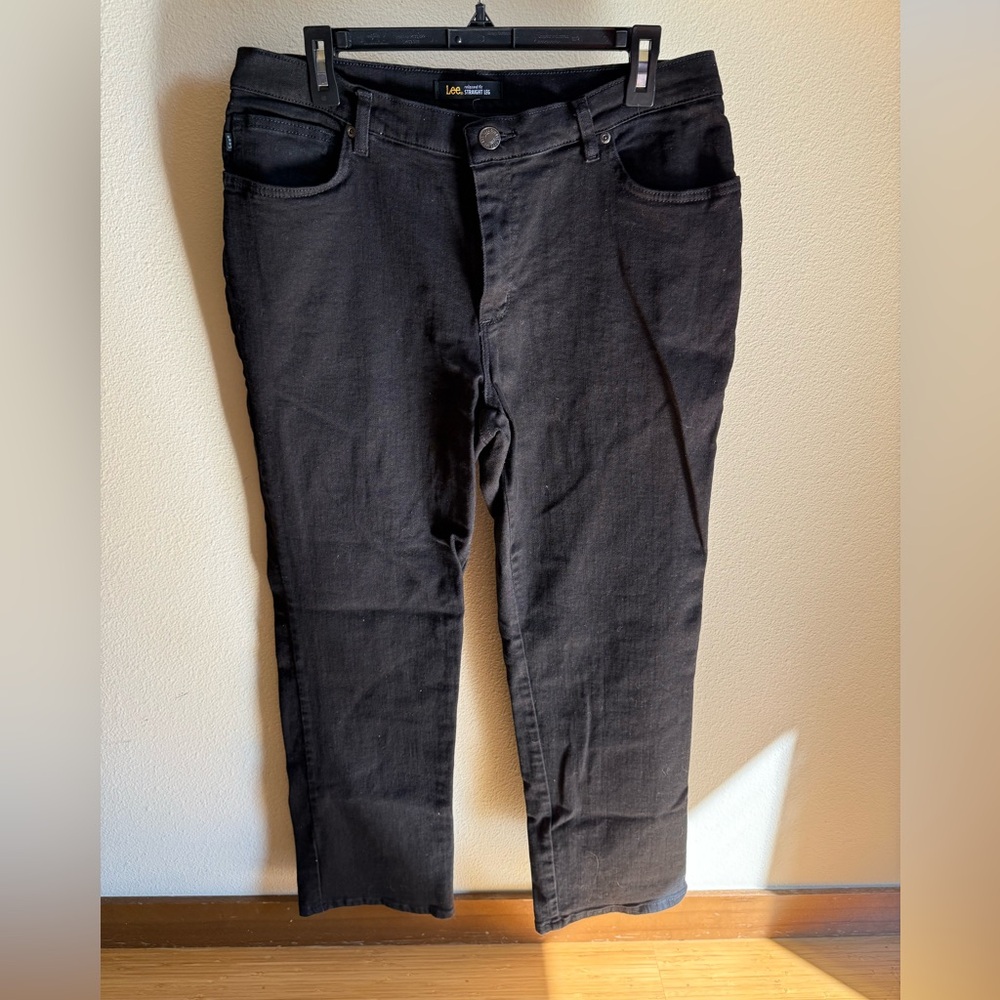 Lee relaxed fit straight leg jean